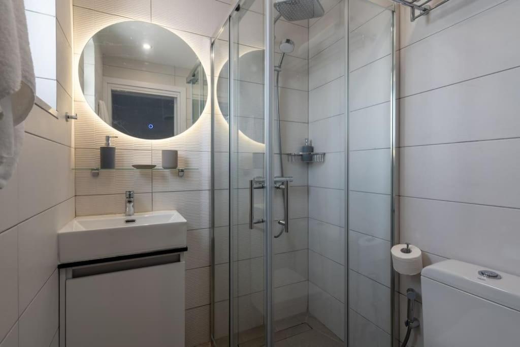 Thalassa 2-Bedroom Apartment In Larnaca Exterior photo